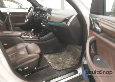 2018 BMW X3 xDrive30I z USA, uszkodzony, nr VIN 5UXTR9C54JLD90052